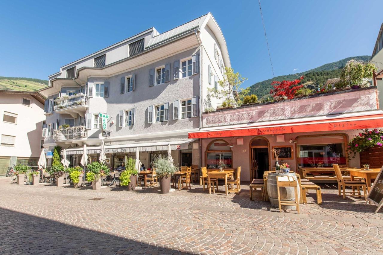 Heimat Living Like A Local Apartment Силандро Екстериор снимка
